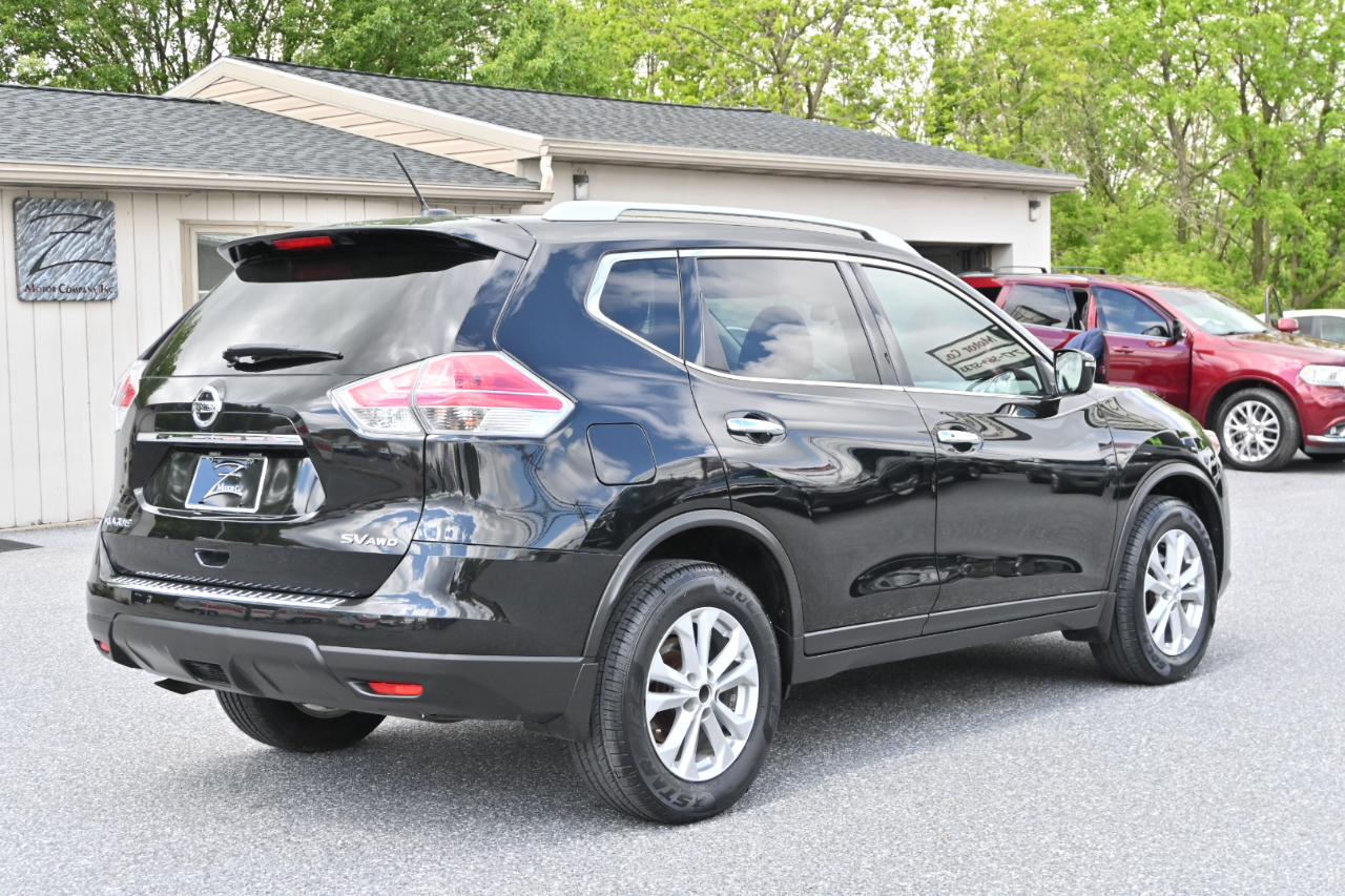 Nissan Rogue AWD 4dr SV 2016