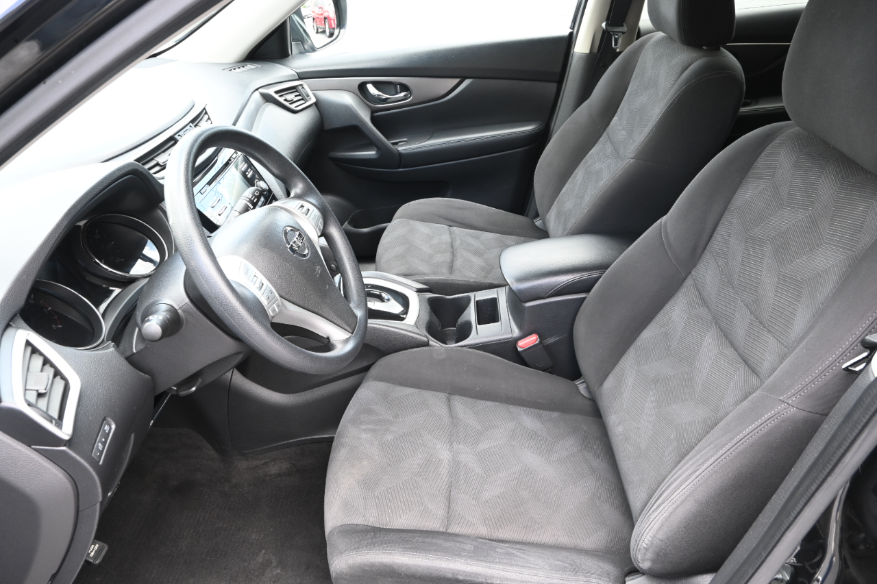Nissan Rogue AWD 4dr SV 2016