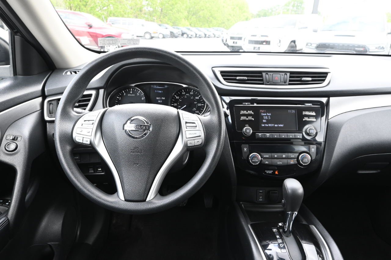 Nissan Rogue AWD 4dr SV 2016