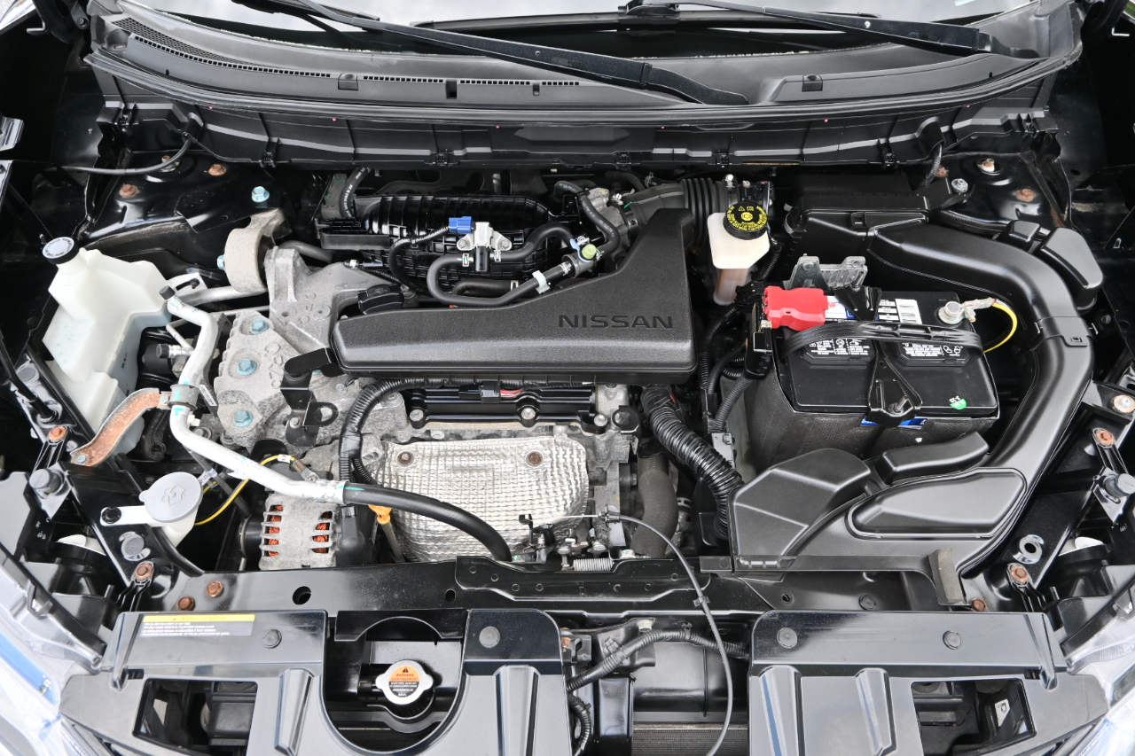Nissan Rogue AWD 4dr SV 2016