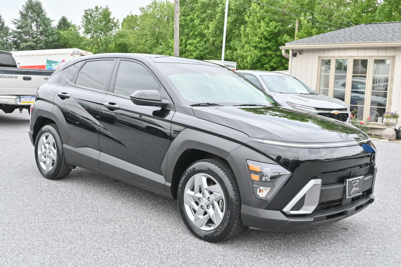Hyundai Kona SE FWD 2024