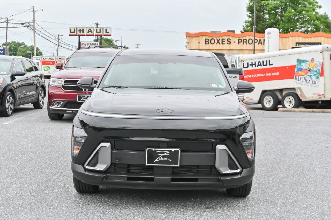 Hyundai Kona SE FWD 2024