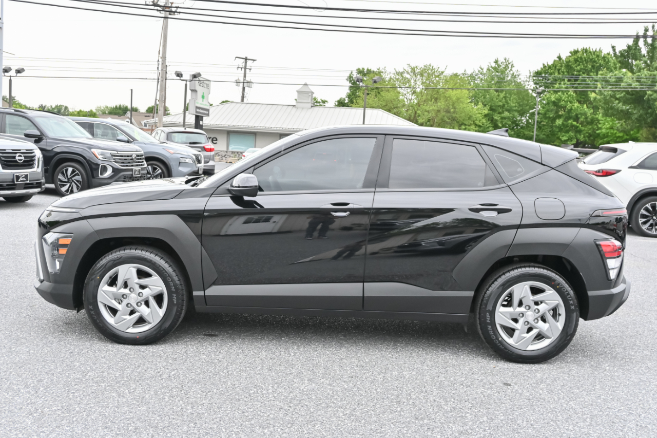 Hyundai Kona SE FWD 2024