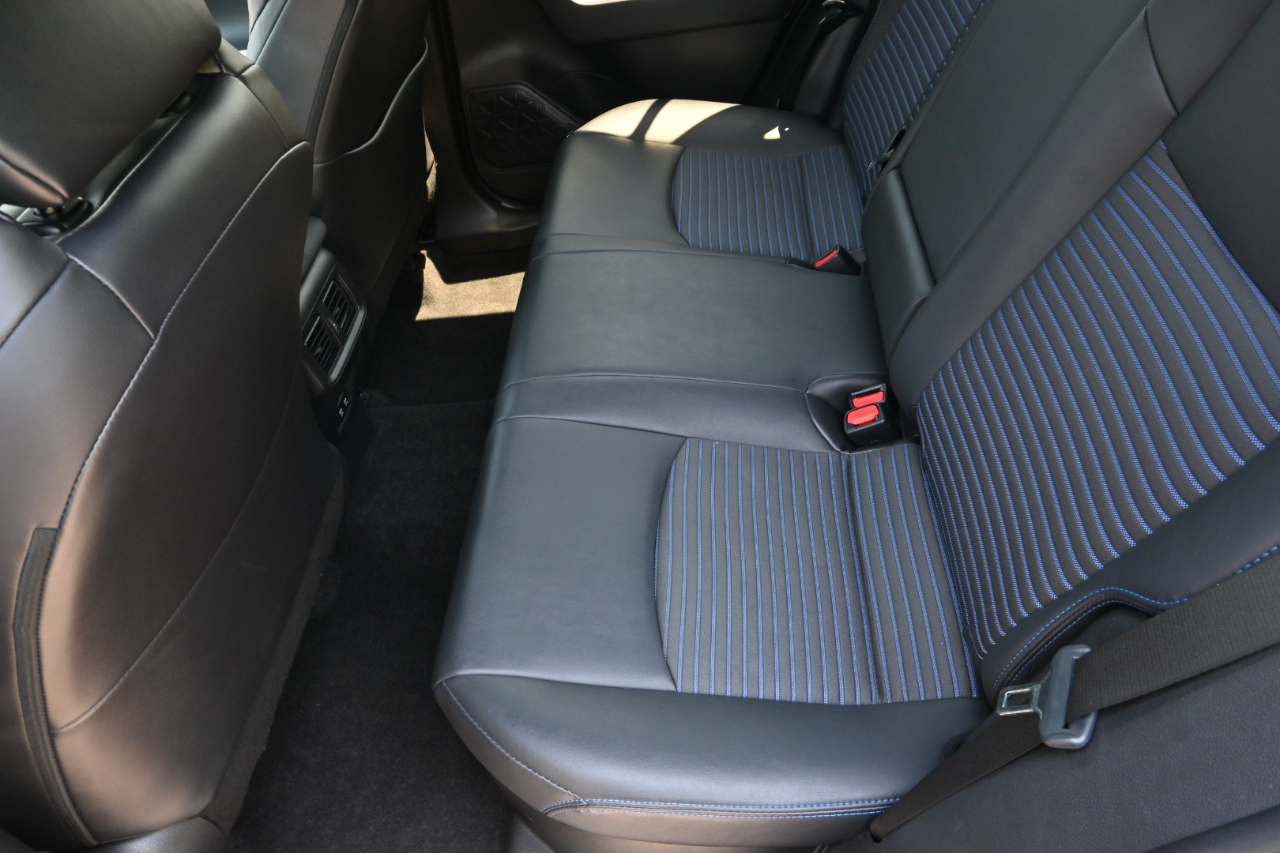 Toyota RAV4  2021