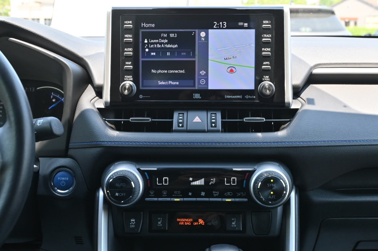 Toyota RAV4  2021