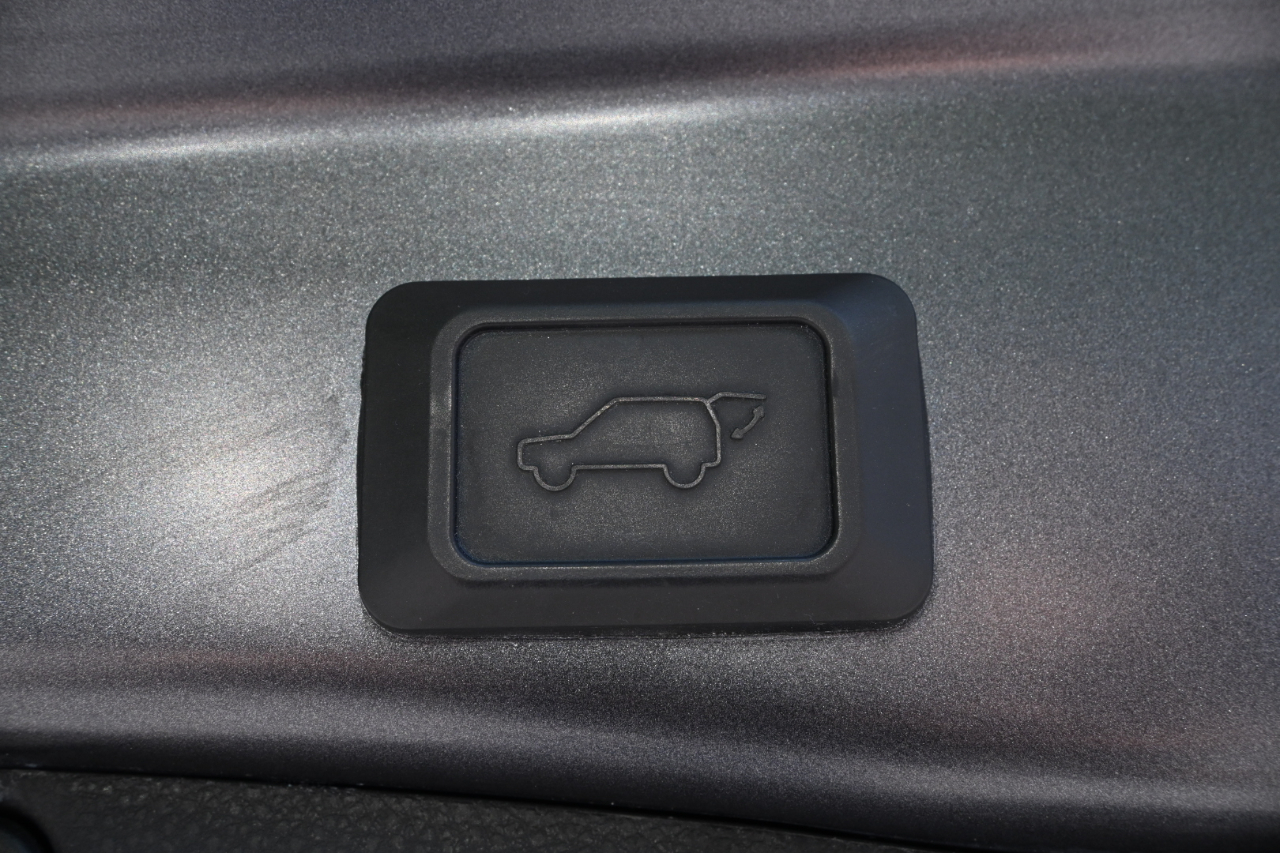 Toyota RAV4  2021