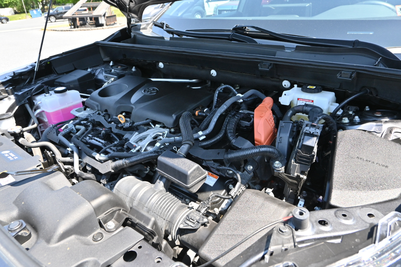 Toyota RAV4  2021