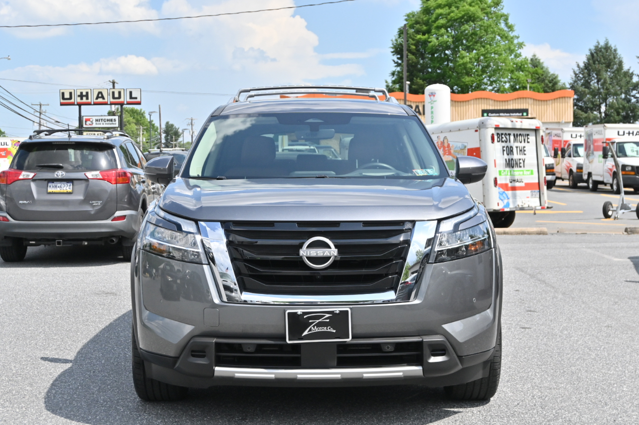 Nissan Pathfinder Platinum 4WD 2023