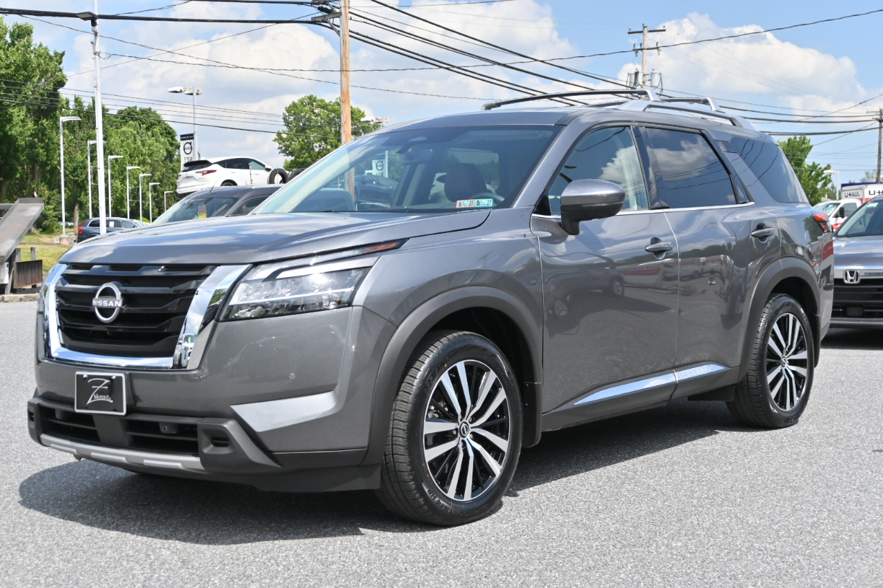 Nissan Pathfinder Platinum 4WD 2023