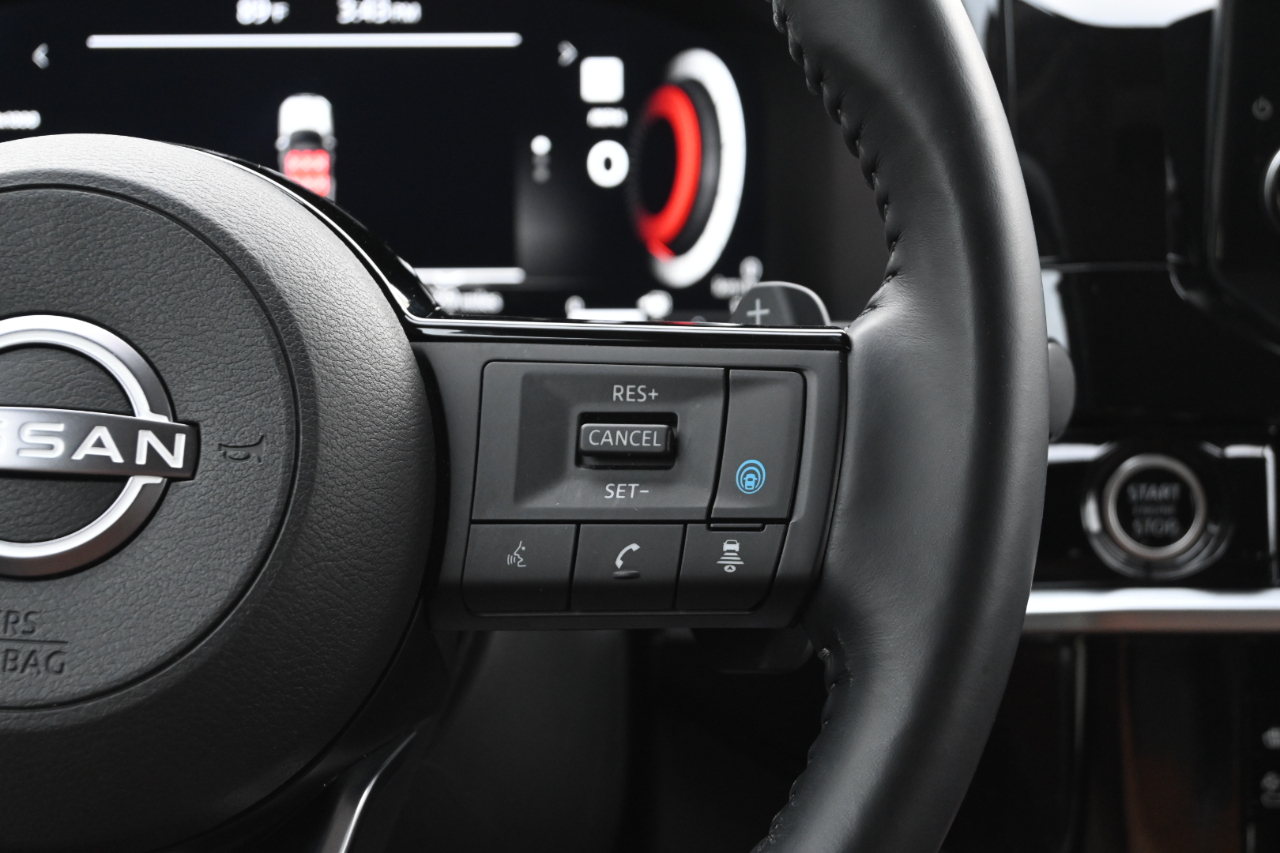 Nissan Pathfinder Platinum 4WD 2023