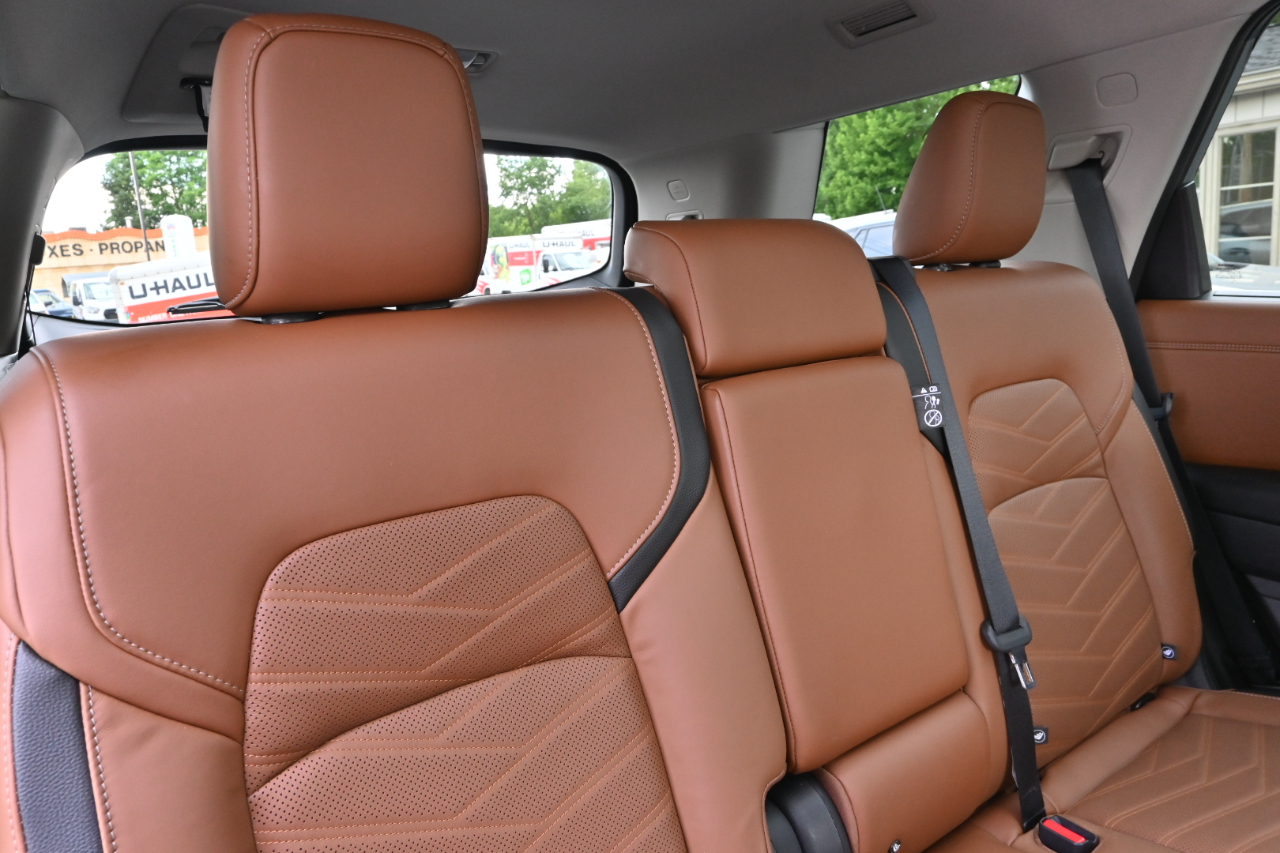 Nissan Pathfinder Platinum 4WD 2023