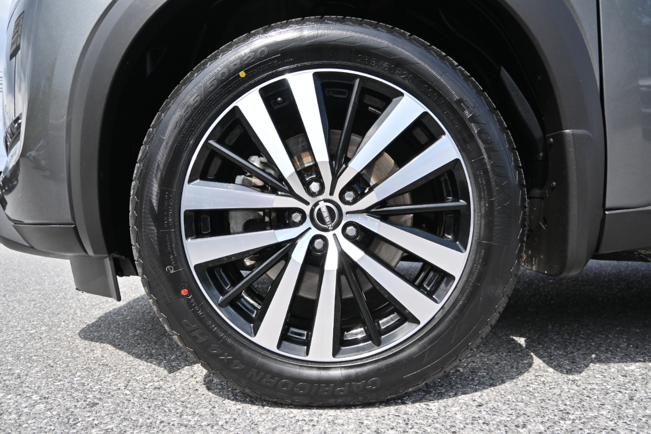 Nissan Pathfinder Platinum 4WD 2023