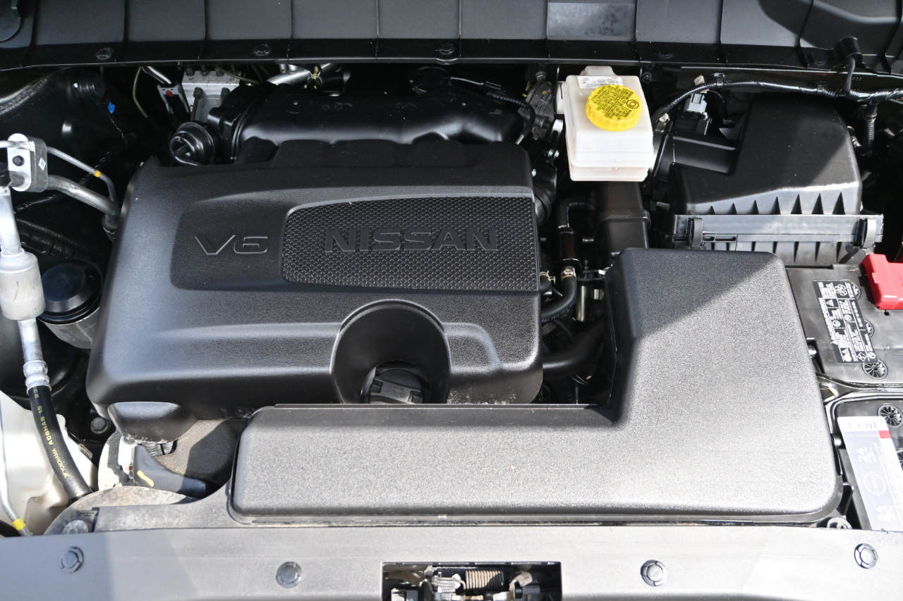 Nissan Pathfinder Platinum 4WD 2023
