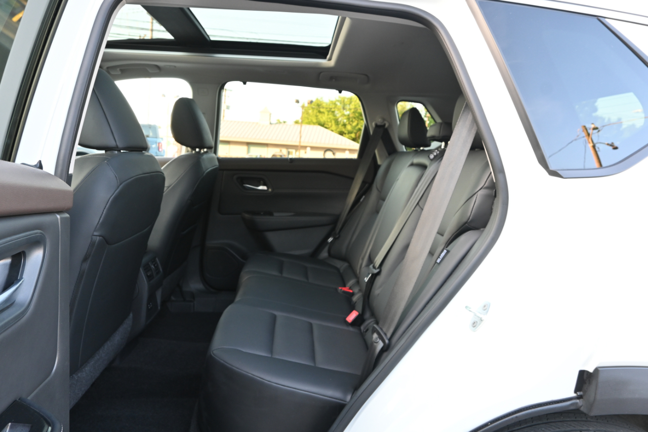 Nissan Rogue  2023