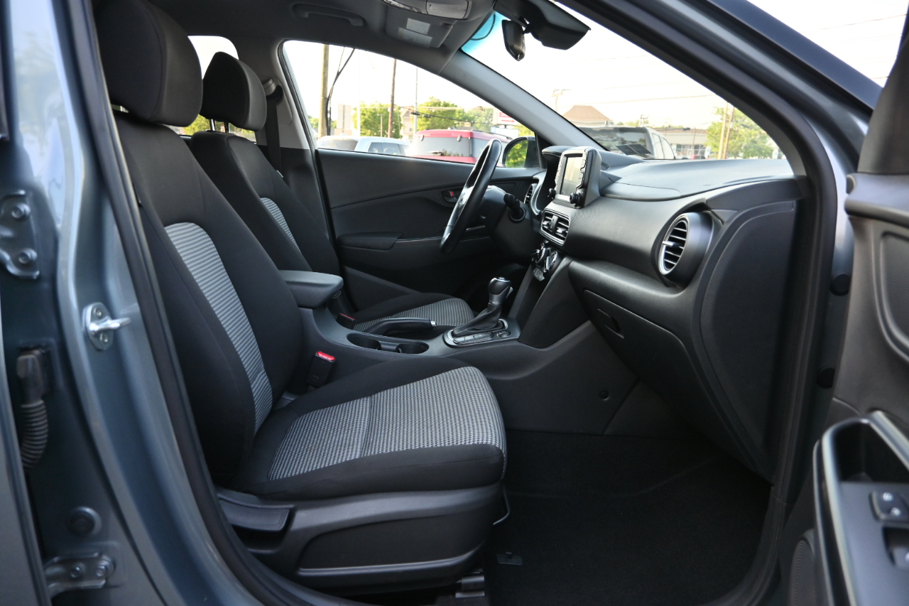 Hyundai Kona SEL Auto AWD 2020