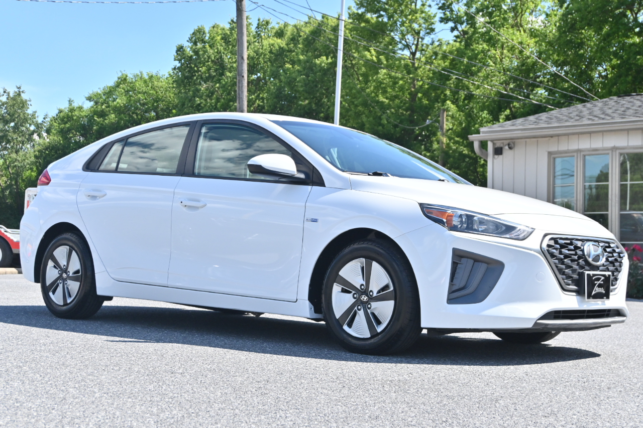 Hyundai Ioniq Hybrid Blue Hatchback 2020