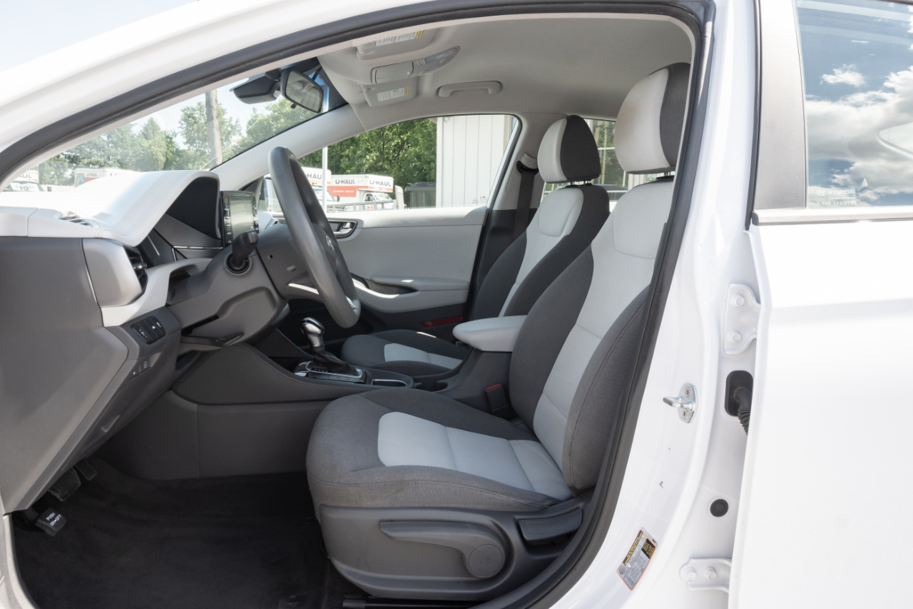 Hyundai Ioniq Hybrid Blue Hatchback 2020