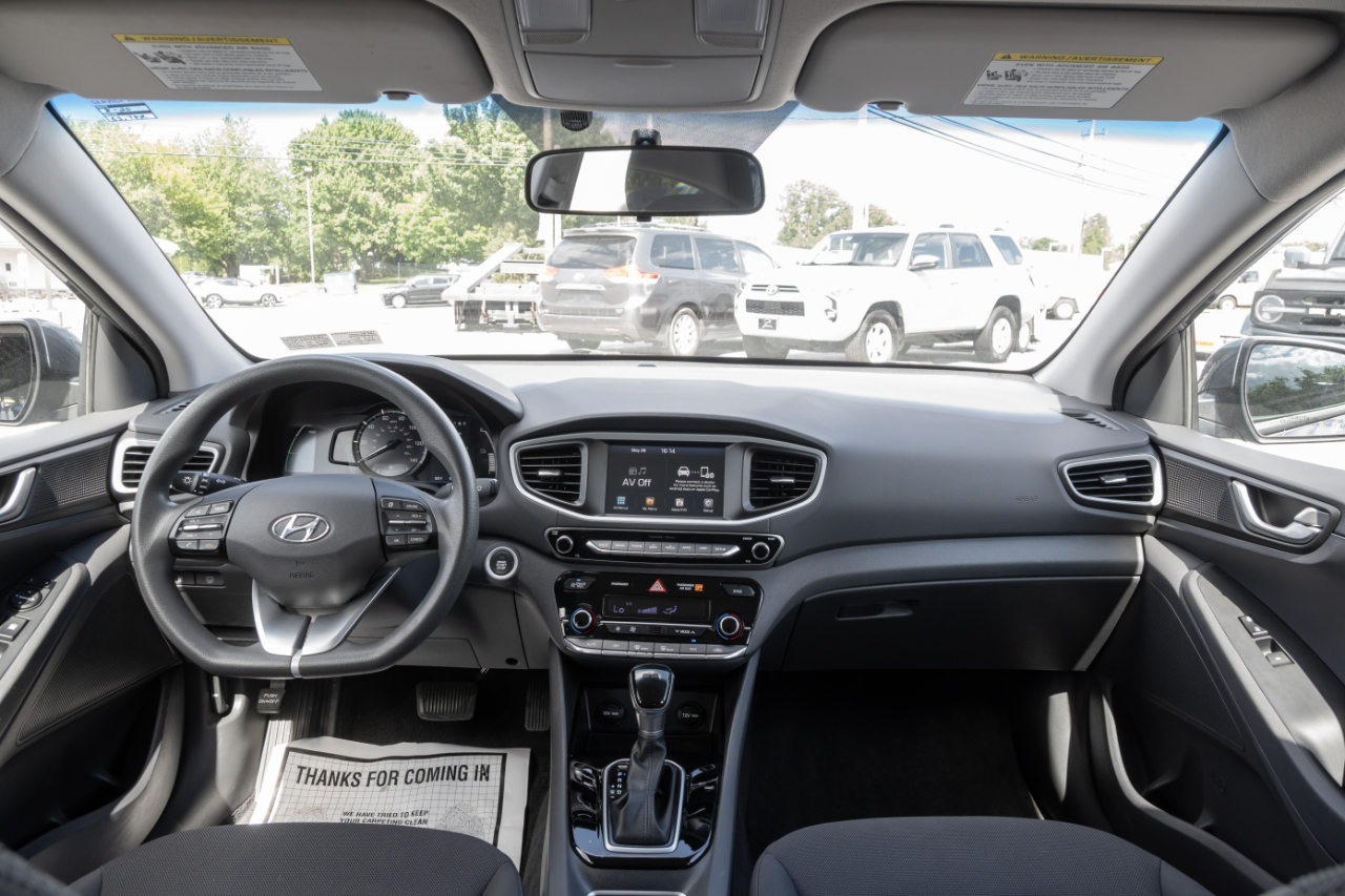 Hyundai Ioniq Hybrid Blue Hatchback 2018