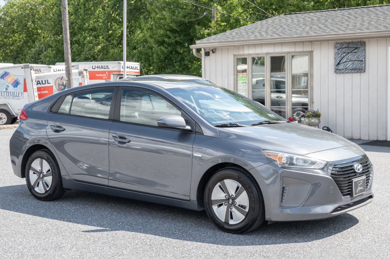 Hyundai Ioniq Hybrid Blue Hatchback 2018