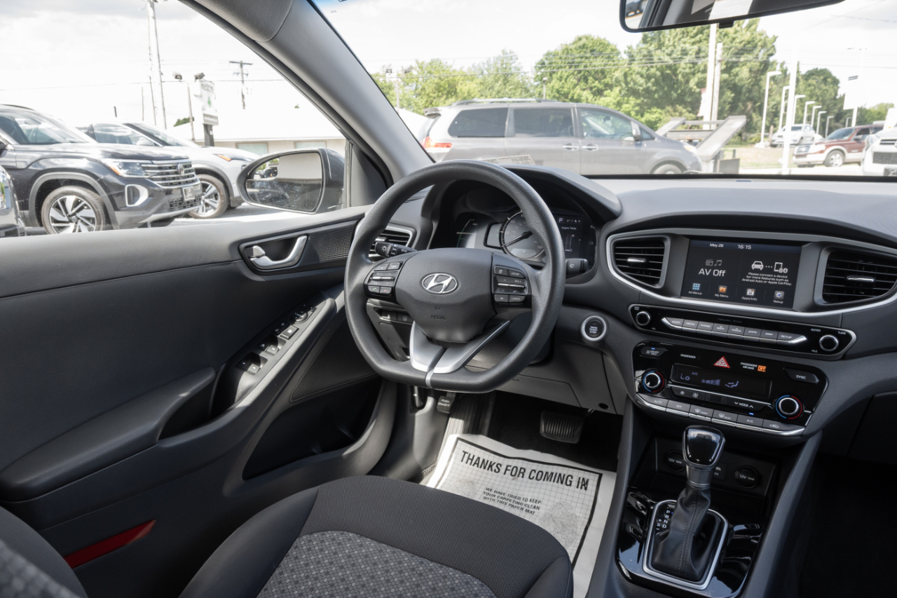 Hyundai Ioniq Hybrid Blue Hatchback 2018