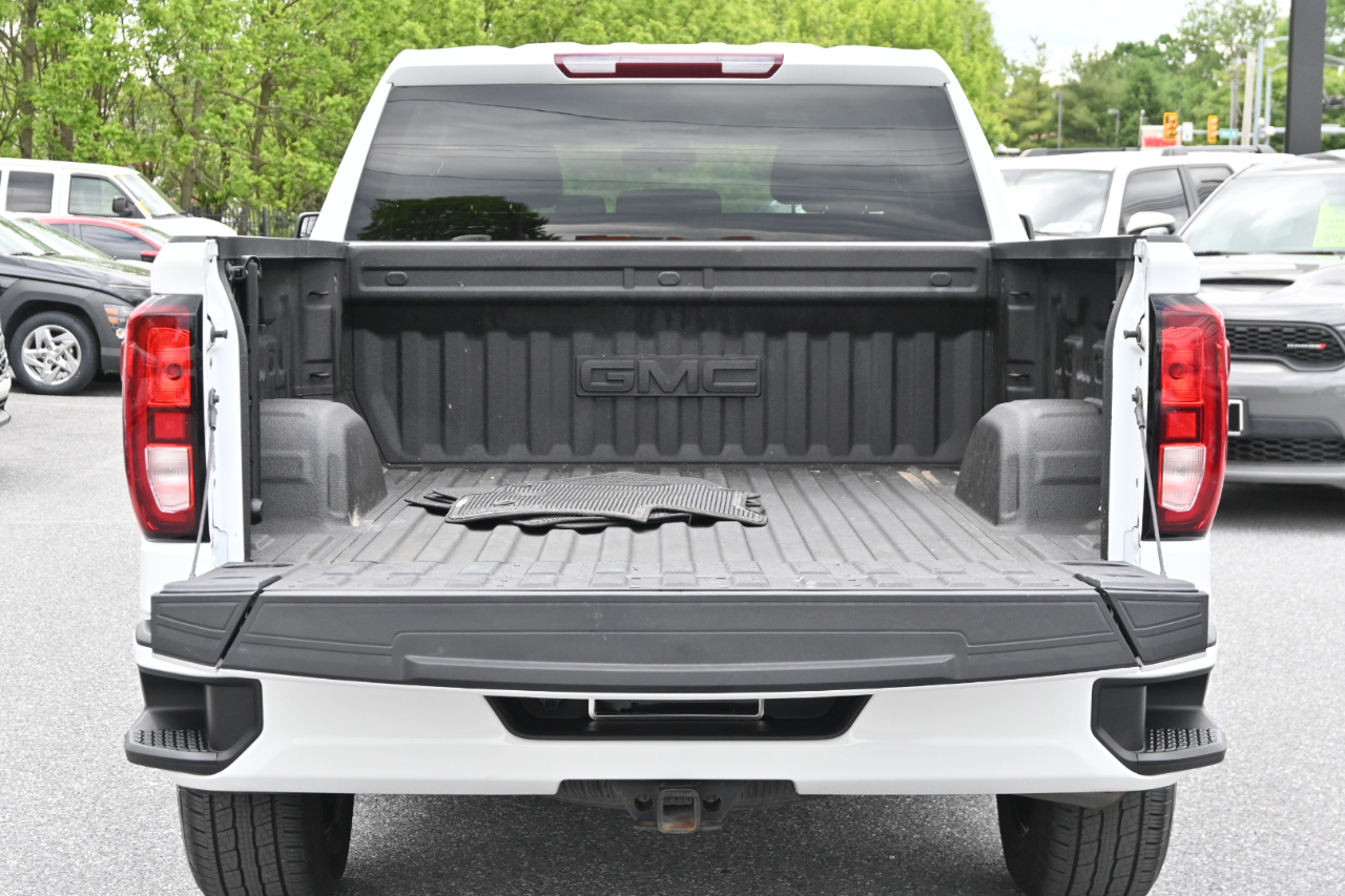 GMC Sierra 1500 4WD Crew Cab 157" Elevation 2024
