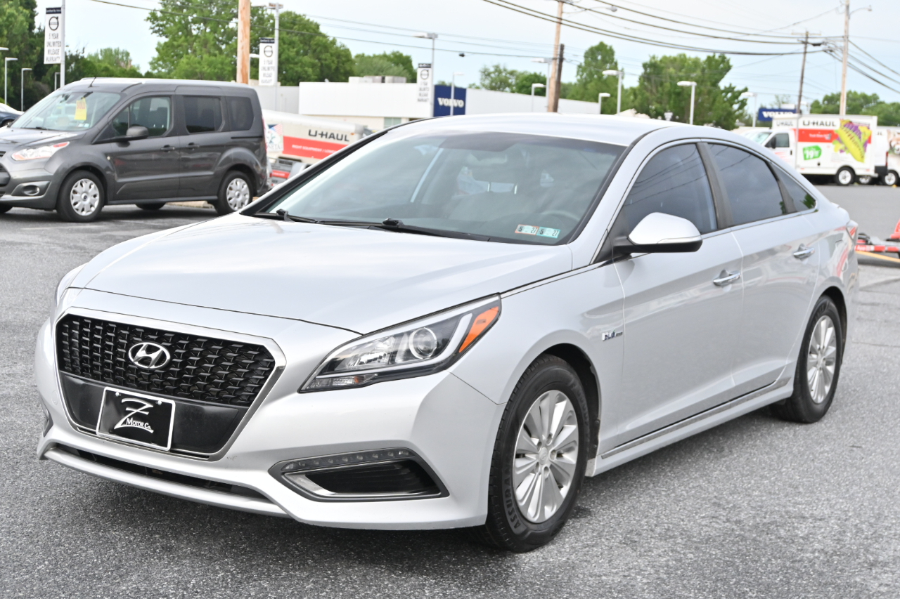 Hyundai Sonata Hybrid SE 2.0L 2017