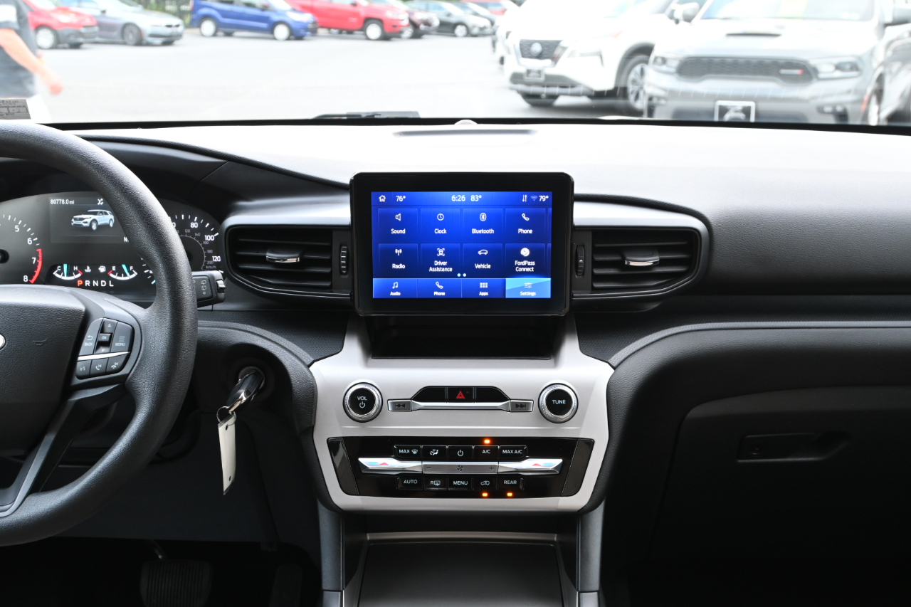 Ford Explorer Base 4WD 2023