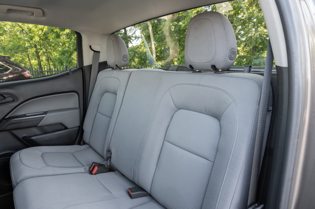Chevrolet Colorado 4WD Crew Cab 128.3" WT 2016