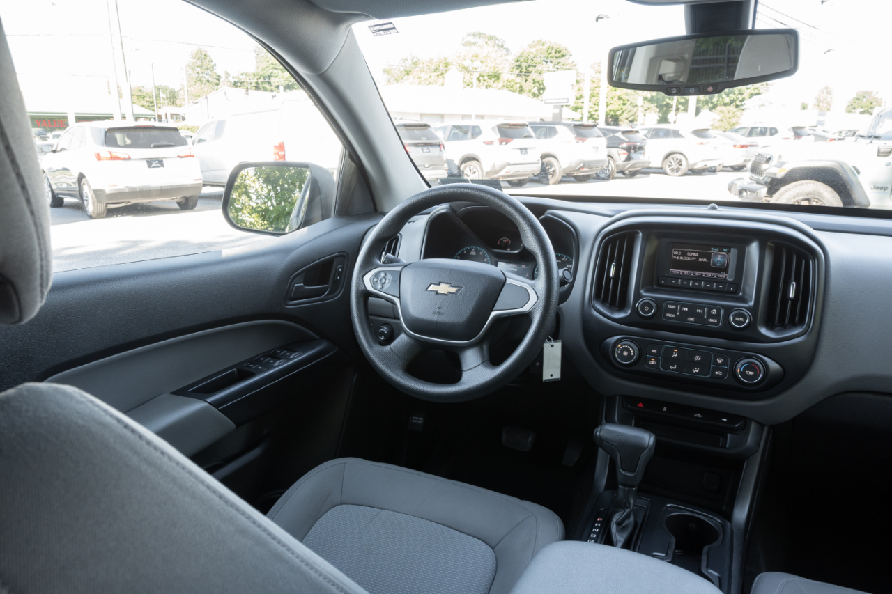 Chevrolet Colorado 4WD Crew Cab 128.3" WT 2016