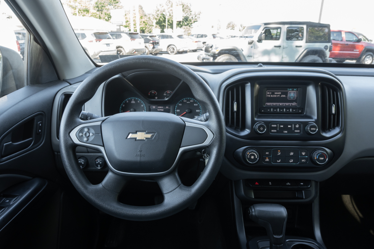 Chevrolet Colorado 4WD Crew Cab 128.3" WT 2016