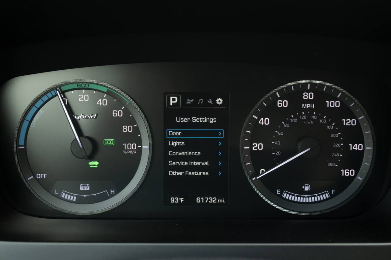Hyundai Sonata Hybrid 4dr Sdn SE 2016