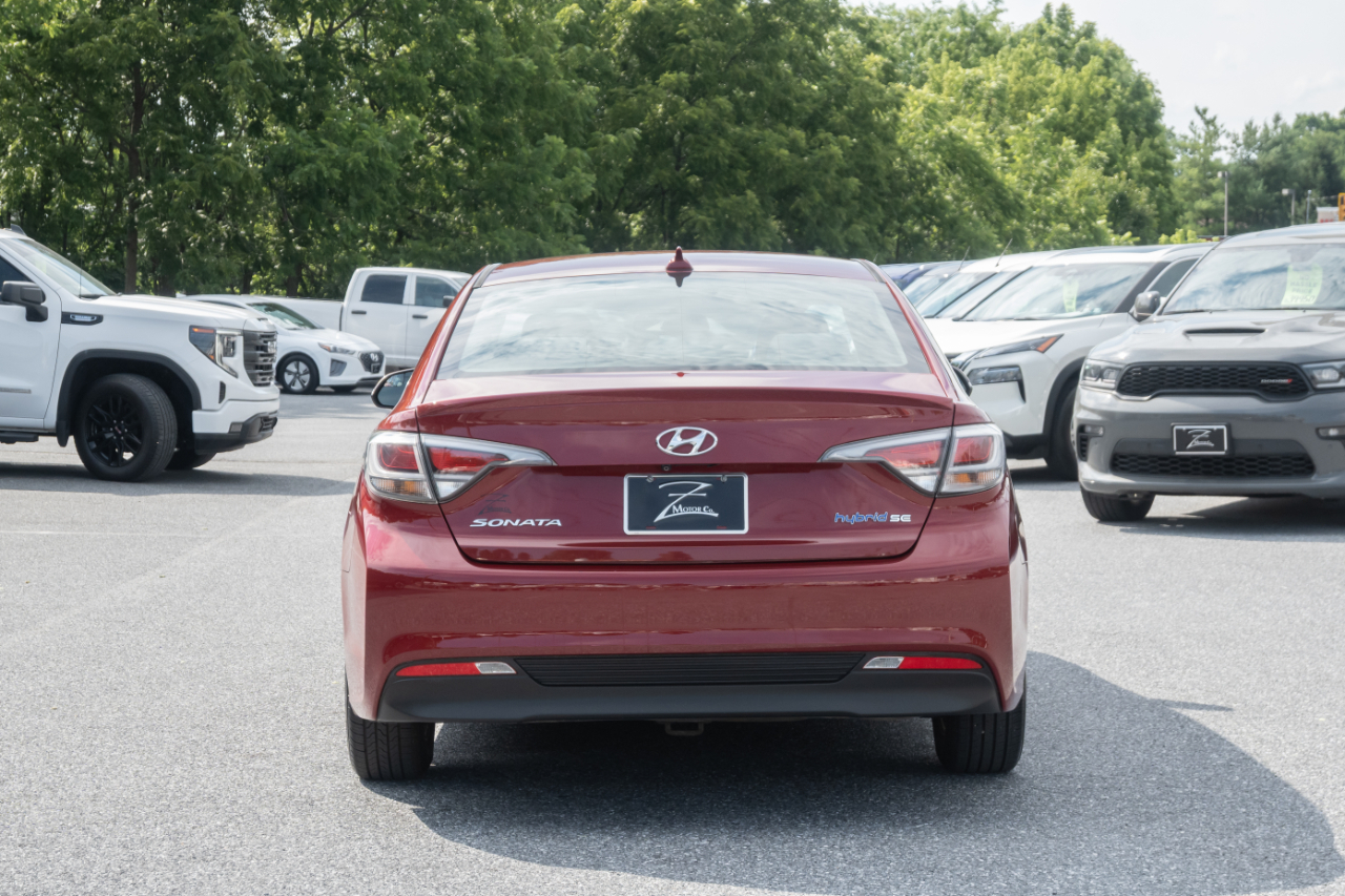 Hyundai Sonata Hybrid 4dr Sdn SE 2016