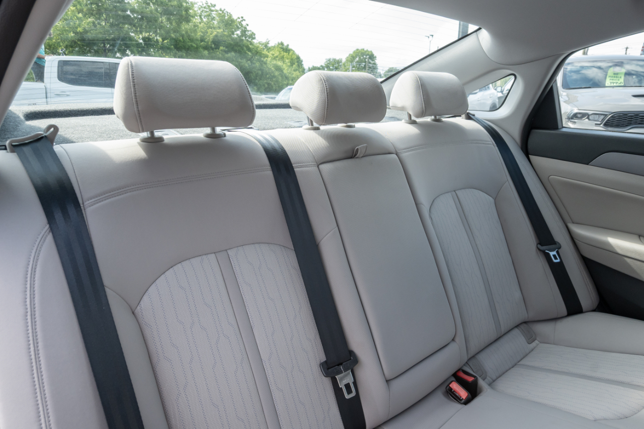 Hyundai Sonata Hybrid 4dr Sdn SE 2016
