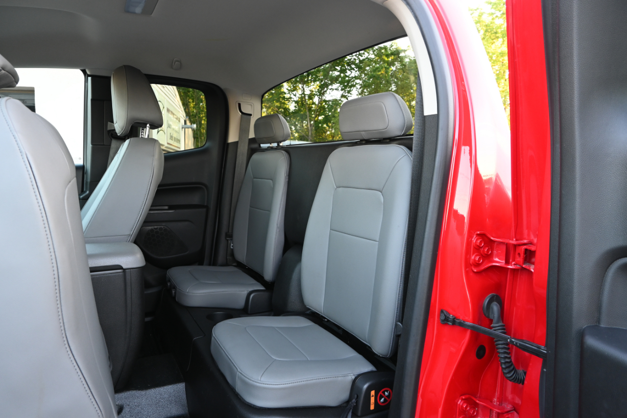 Chevrolet Colorado 2WD Ext Cab 128.3" Work Truck 2018