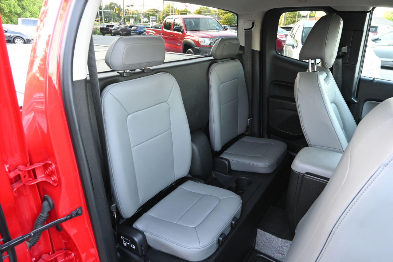 Chevrolet Colorado 2WD Ext Cab 128.3" Work Truck 2018