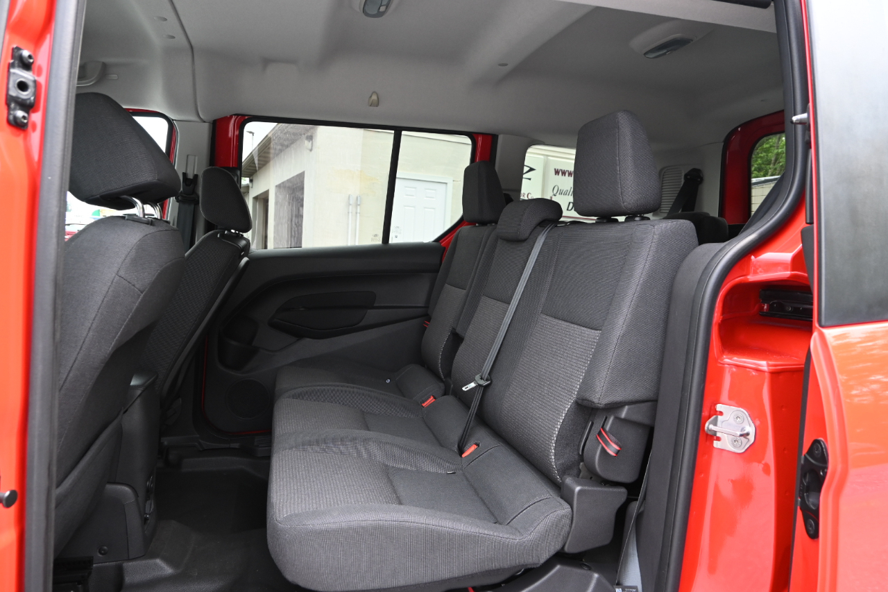 Ford Transit Connect Wagon XL LWB w/Rear Liftgate 2017