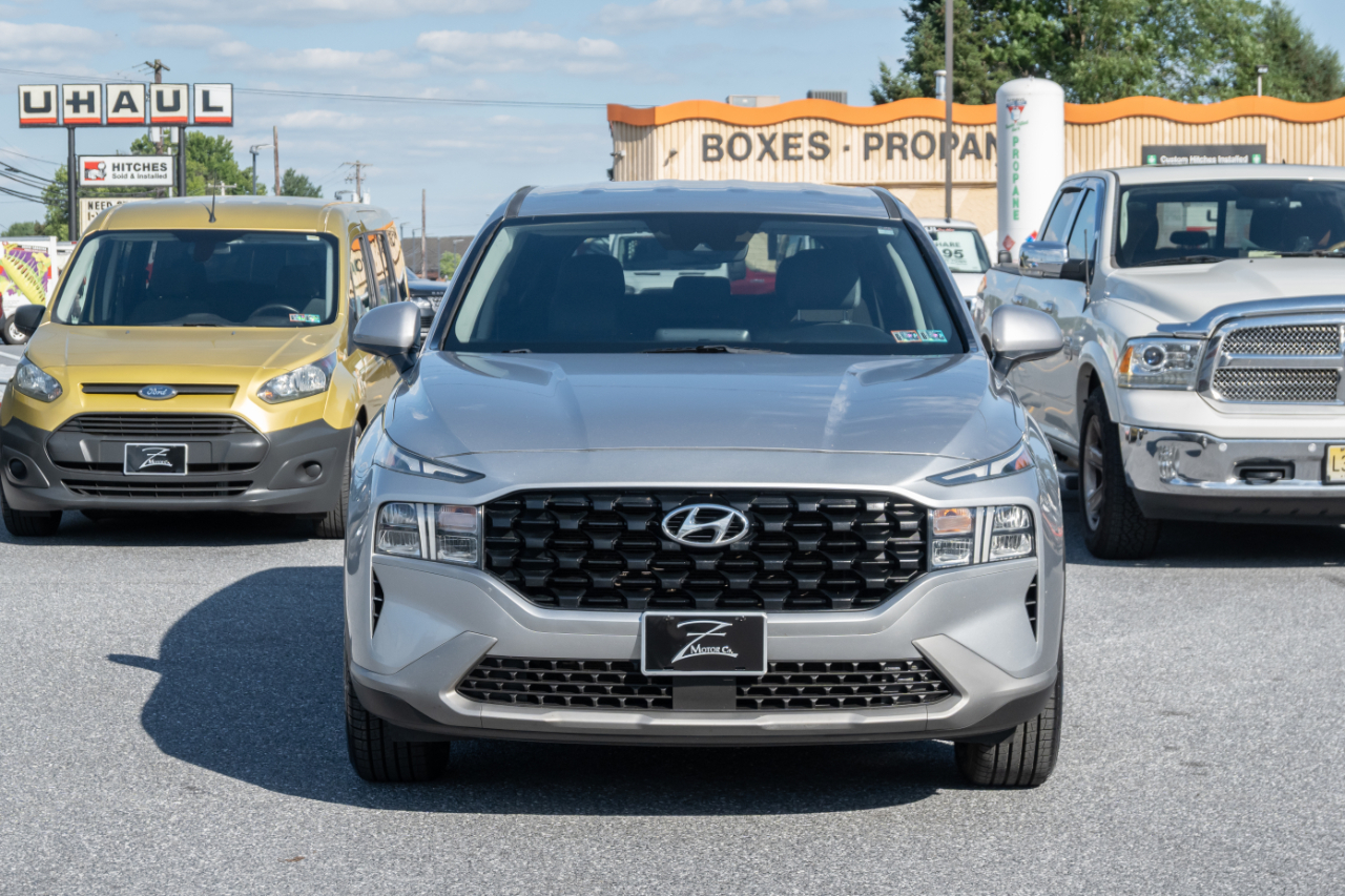 Hyundai Santa Fe SE FWD 2021