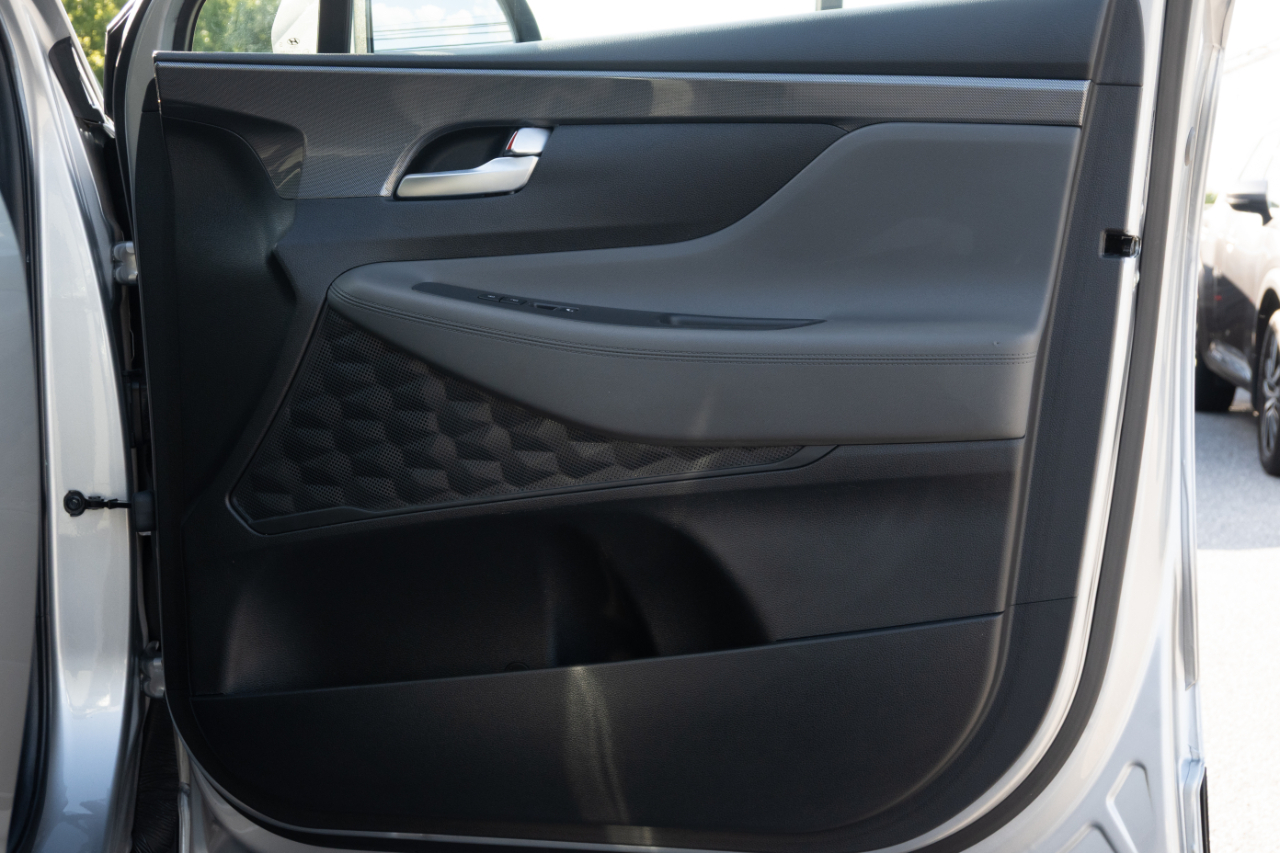 Hyundai Santa Fe SE FWD 2021