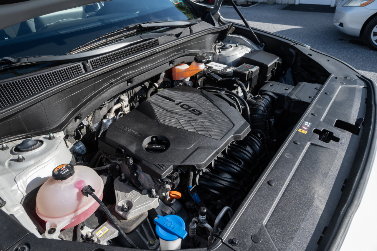Hyundai Santa Fe SE FWD 2021