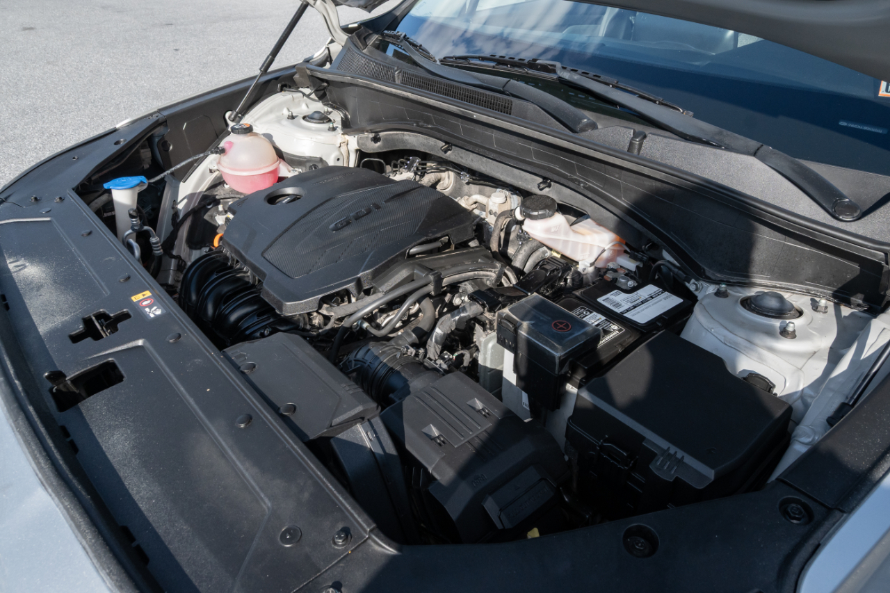Hyundai Santa Fe SE FWD 2021