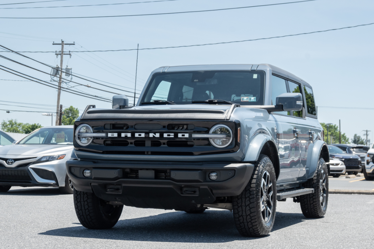 Ford Bronco Outer Banks 4 Door 4x4 2024