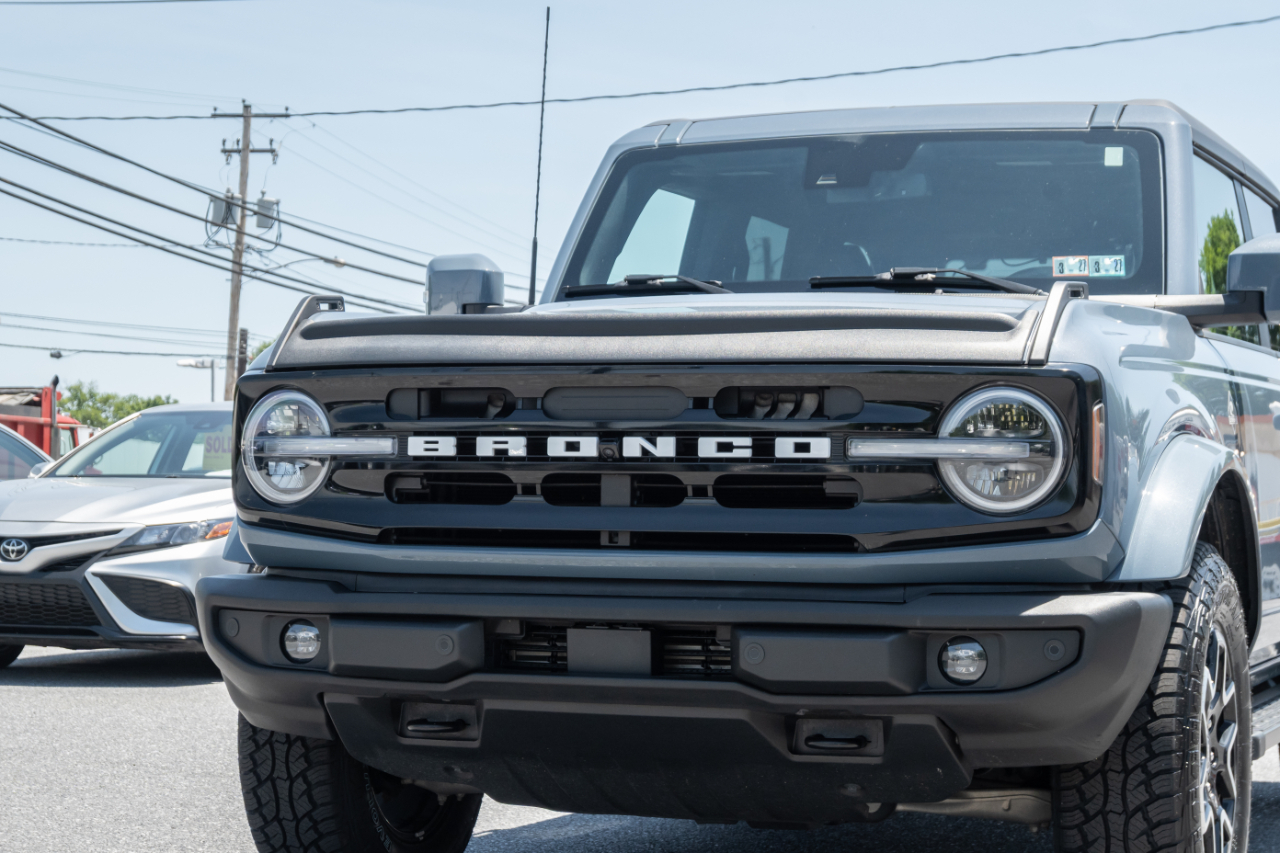 Ford Bronco Outer Banks 4 Door 4x4 2024