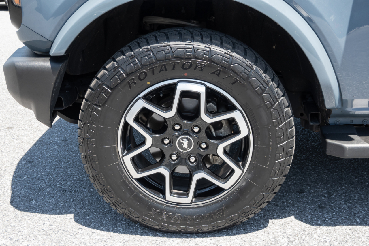 Ford Bronco Outer Banks 4 Door 4x4 2024