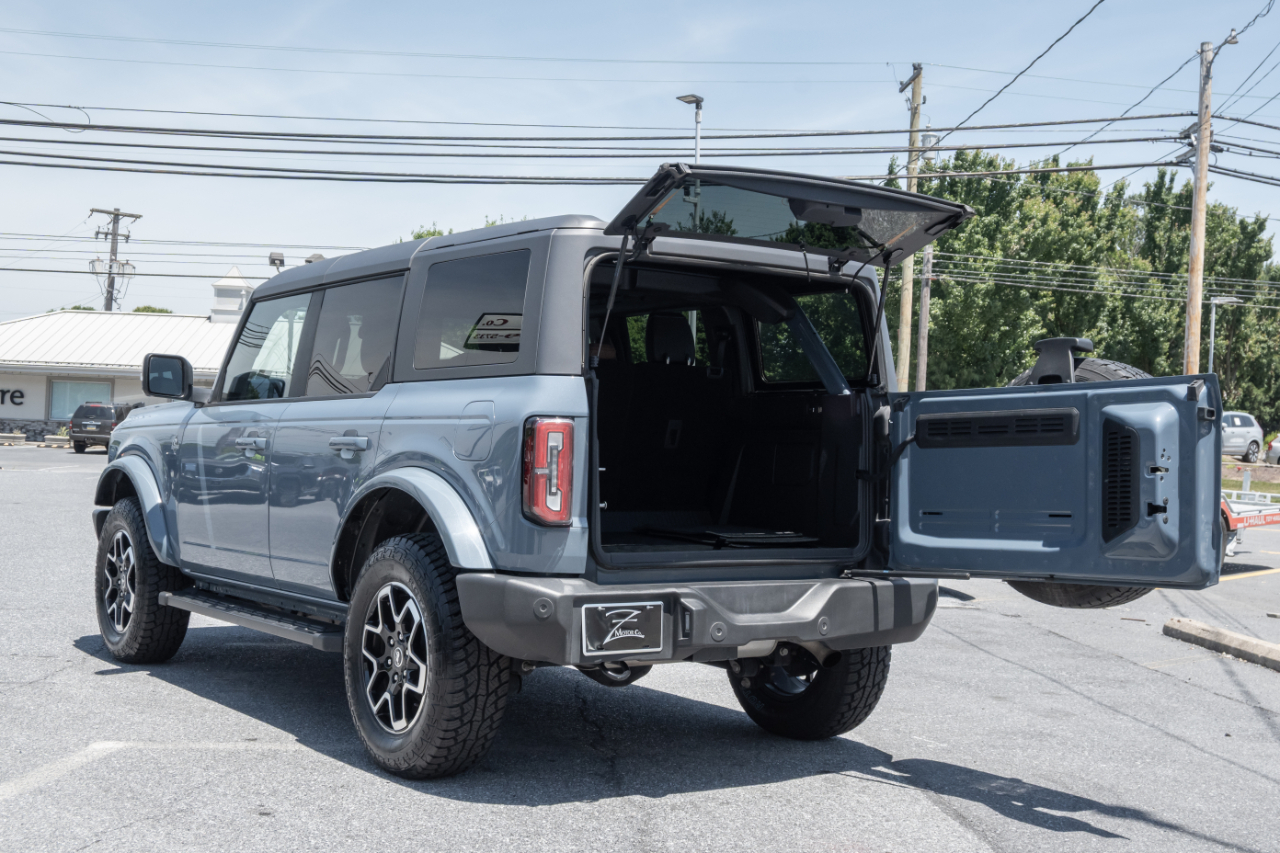 Ford Bronco Outer Banks 4 Door 4x4 2024