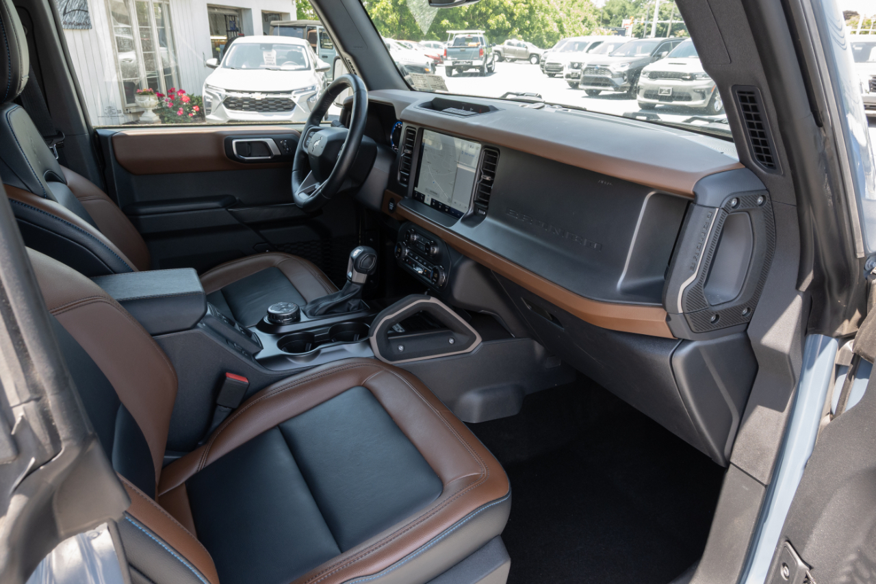 Ford Bronco Outer Banks 4 Door 4x4 2024