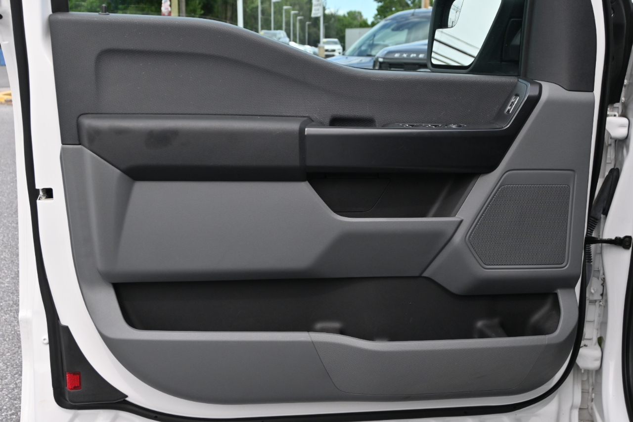 Ford F-150 XL SuperCab 6.5-ft. Bed 4WD 2023