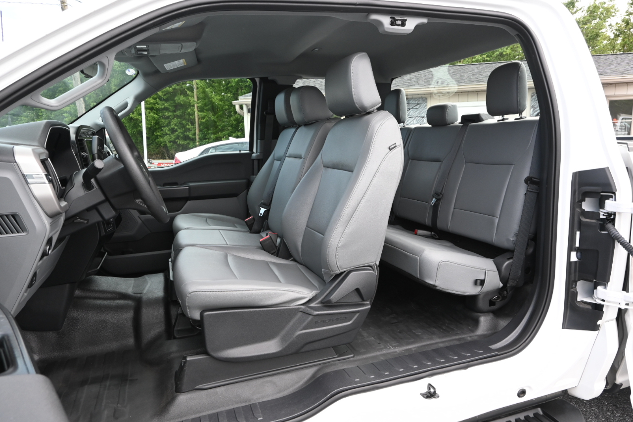 Ford F-150 XL SuperCab 6.5-ft. Bed 4WD 2023