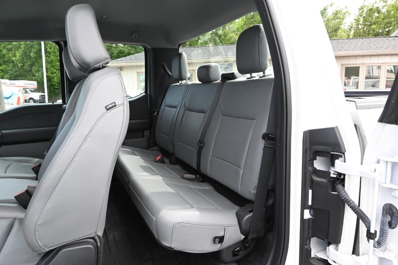Ford F-150 XL SuperCab 6.5-ft. Bed 4WD 2023