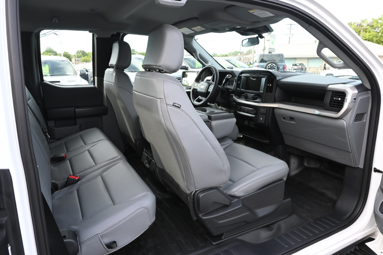 Ford F-150 XL SuperCab 6.5-ft. Bed 4WD 2023