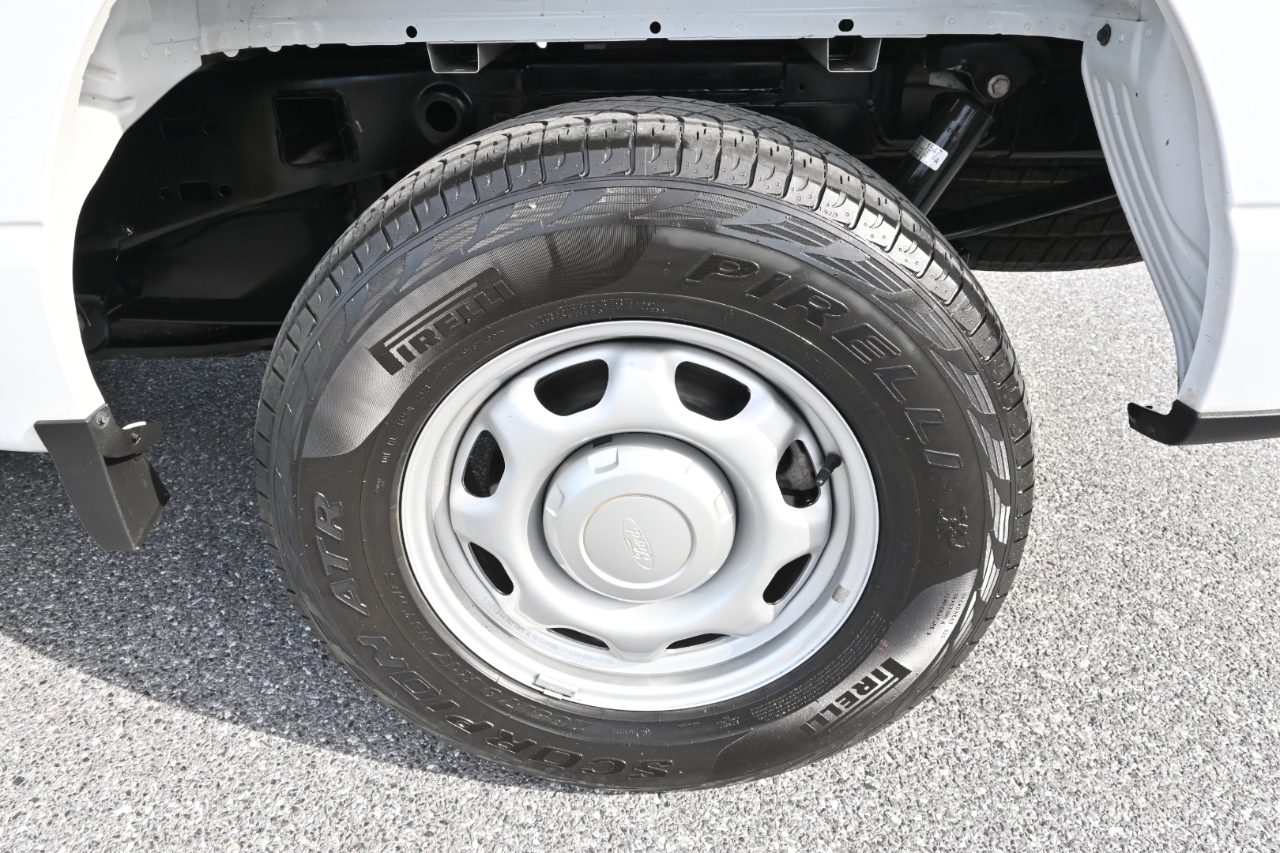 Ford F-150 XL SuperCab 6.5-ft. Bed 4WD 2023